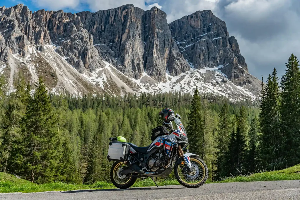 Dol-moto-montagne